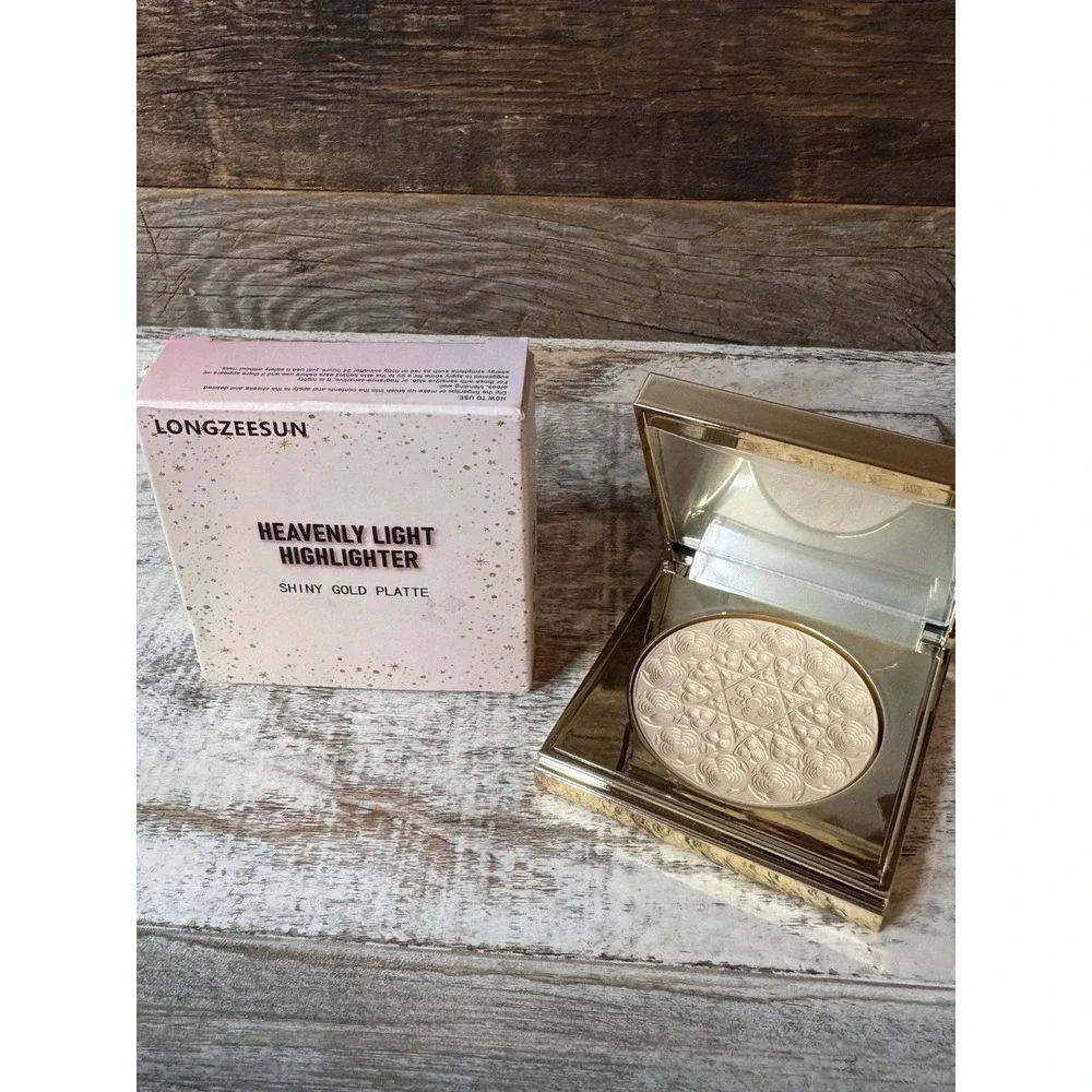 Longzeesun Heavenly Light Highlighter Palette | Shiny Gold Glow Gift | MSRP =$28